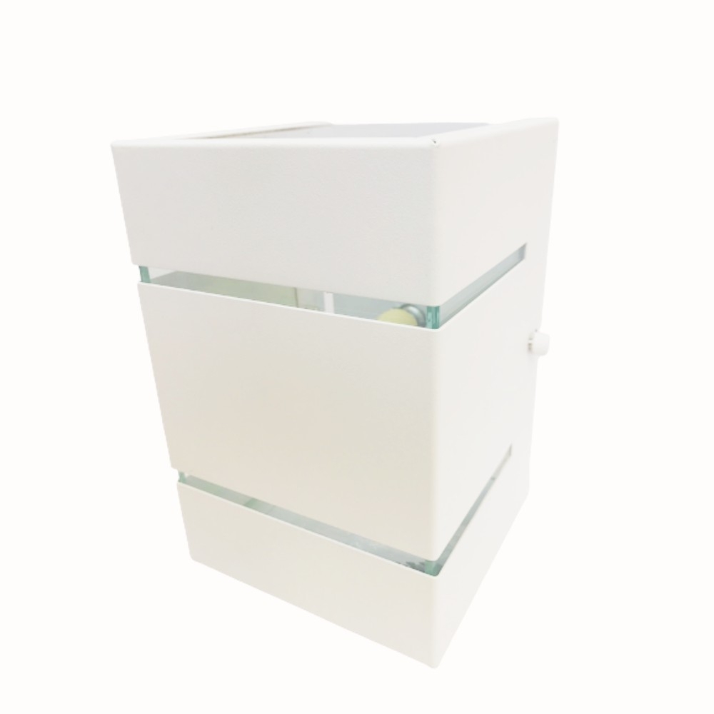 ARANDELA SUICA 15X10LX10 1XG9 TEXTURA BRANCO