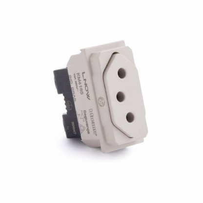 MODULO TOMADA 2 POLOS + TERRA 10A SAND LIVING NOW - BTicino Legrand