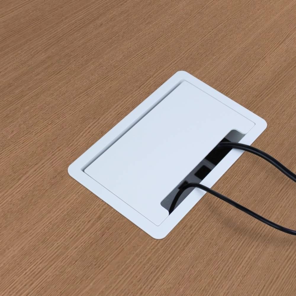 CAIXA EMBUTIR ABS PARA MESA COM 3 TOMADAS 20A+3 FUROS PARA RJ BRANCO - DUTOTEC