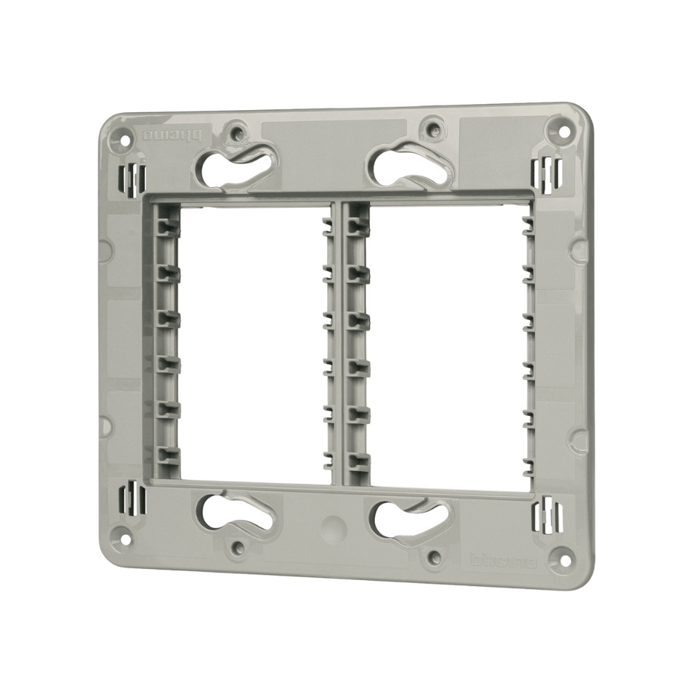 SUPORTE 4X4 PARA 6 POSTOS MATIXGO - BTICINO