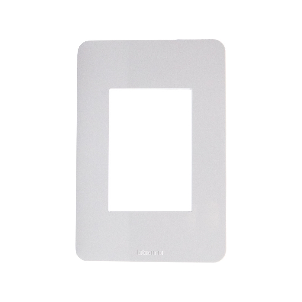 PLACA 4X2 PARA 3 POSTOS BRANCO SEM SUPORTE MATIXGO - BTICINO